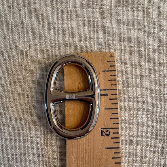 Palladium Hermès Chaine D'Ancre scarf ring. Includes box. - Picture 8 of 9